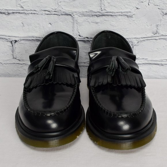 NEW IN BOX Black Dr. Martens "Adrian" Smooth Leather Tassel Loafers - Picture 3 of 9